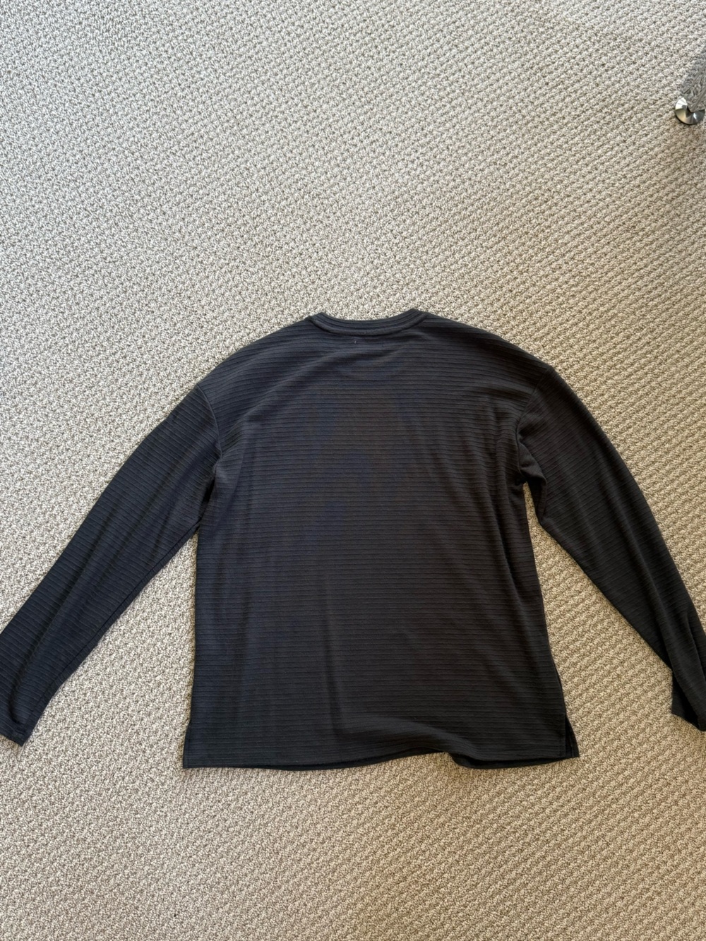 Set of 2 Crew/Scoop Neck Sweaters - Picture 10 of 10